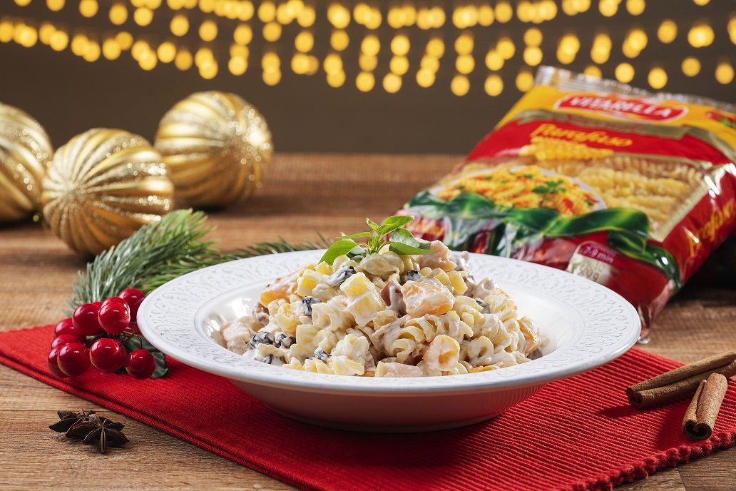 Macarrão Parafuso com Peito de Peru