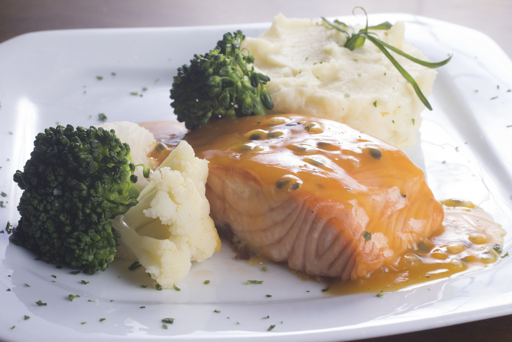 Salmão ao Molho de Maracujá