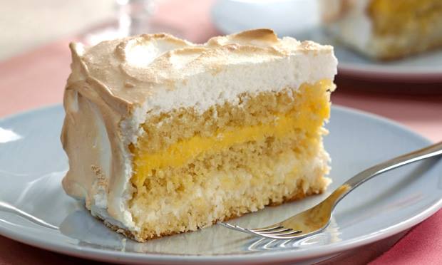 Bolo de Laranja com Baba de Moça e Coco
