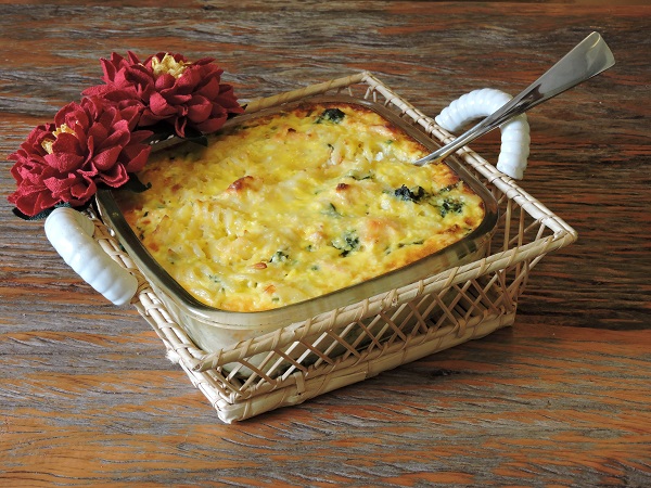 Escondidinho de Macarrão com Salmão e Creme de Queijos